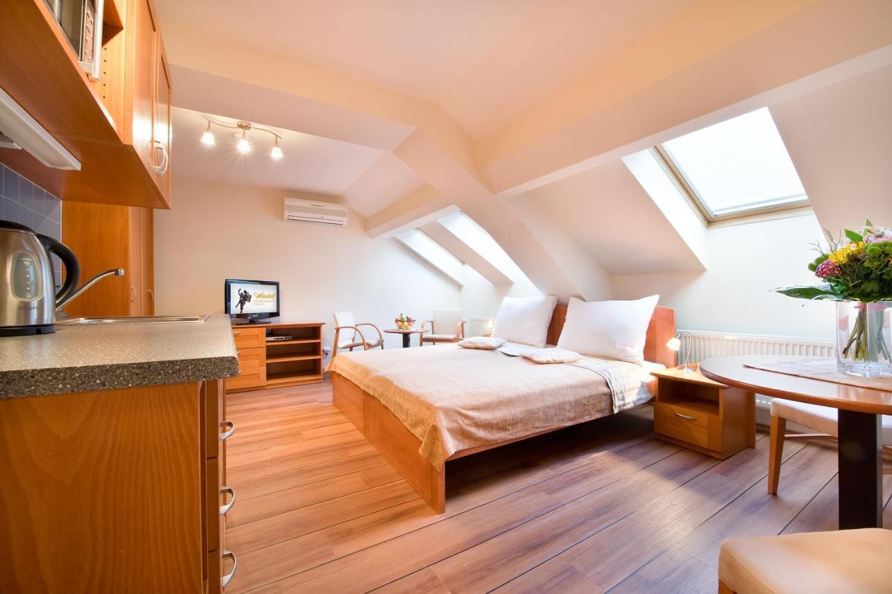Anděl Apartments Praha Bagian luar foto