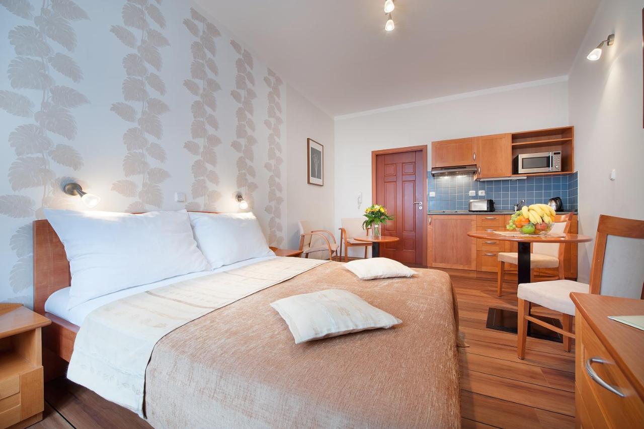 Anděl Apartments Praha Bagian luar foto