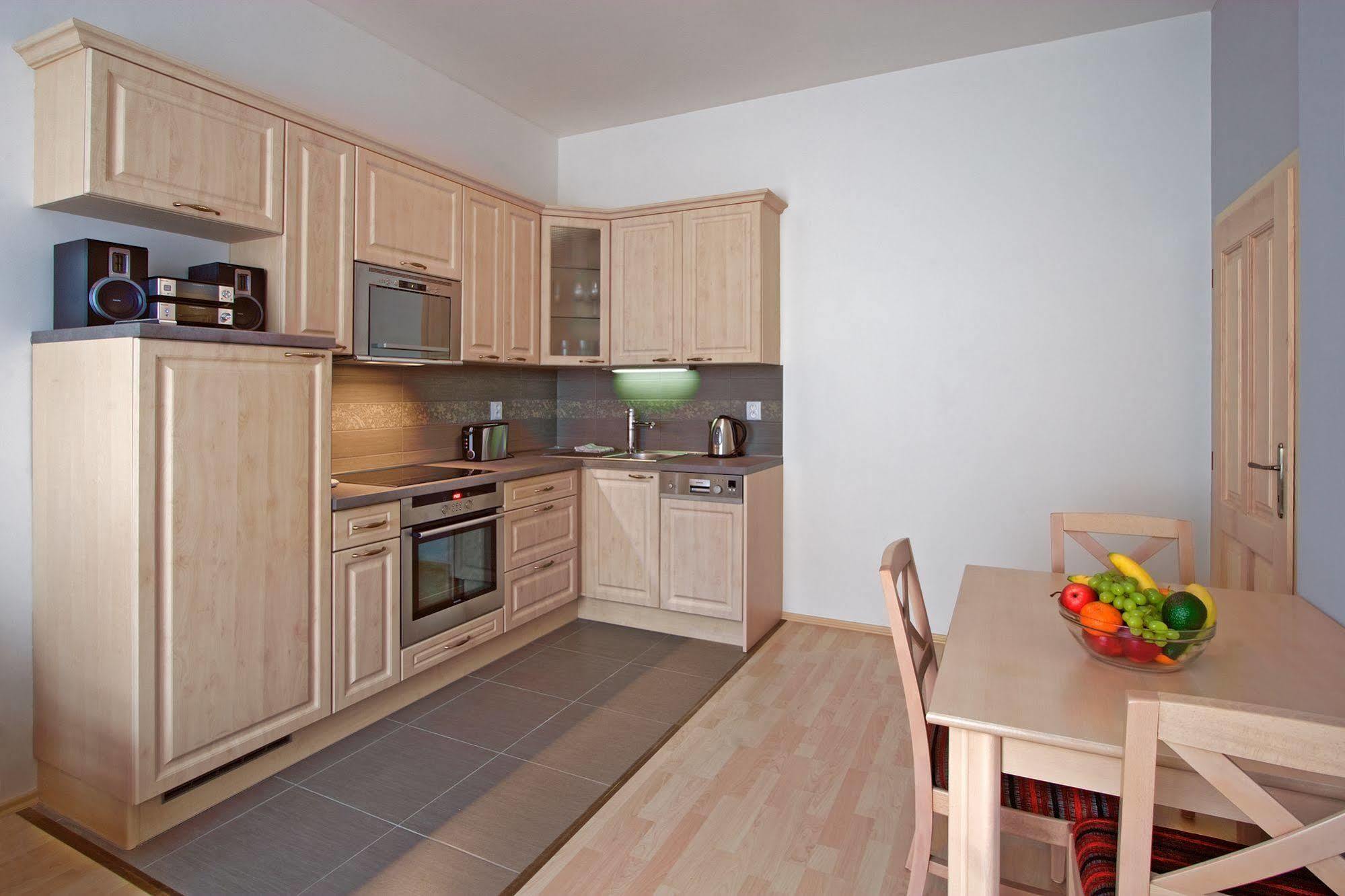 Anděl Apartments Praha Bagian luar foto